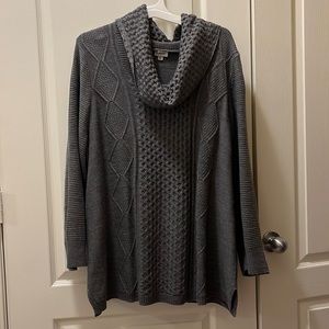 Avenue size 22/24 super cozy cowl neck sweater.. perfect condition!